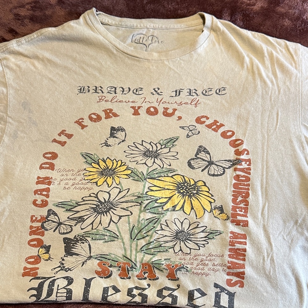 Bella D. Beige Graphic Tee with Floral and Butterfly Print